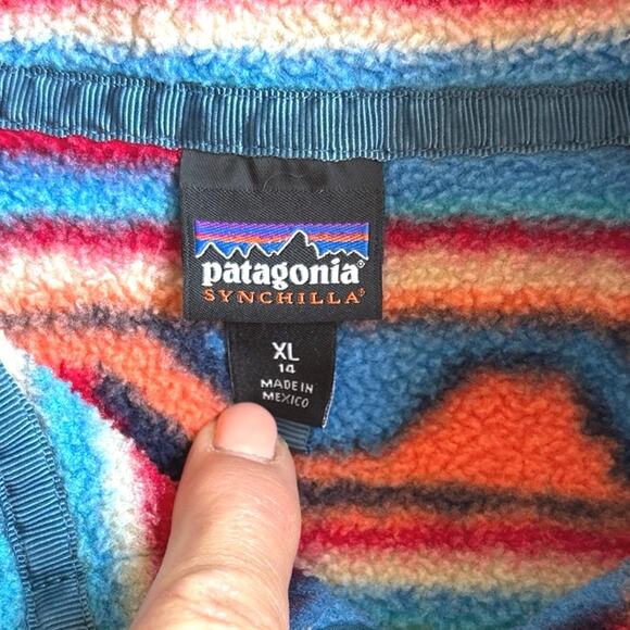 Patagonia Synchilla Aztec1/4 Snap Pullover Fleece Unisex Kids Size XLARGE 14 - Picture 4 of 10